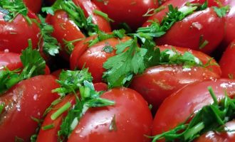 Пошаговый рецепт помидоров малосольных