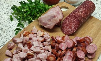 Как приготовить солянку мясную
